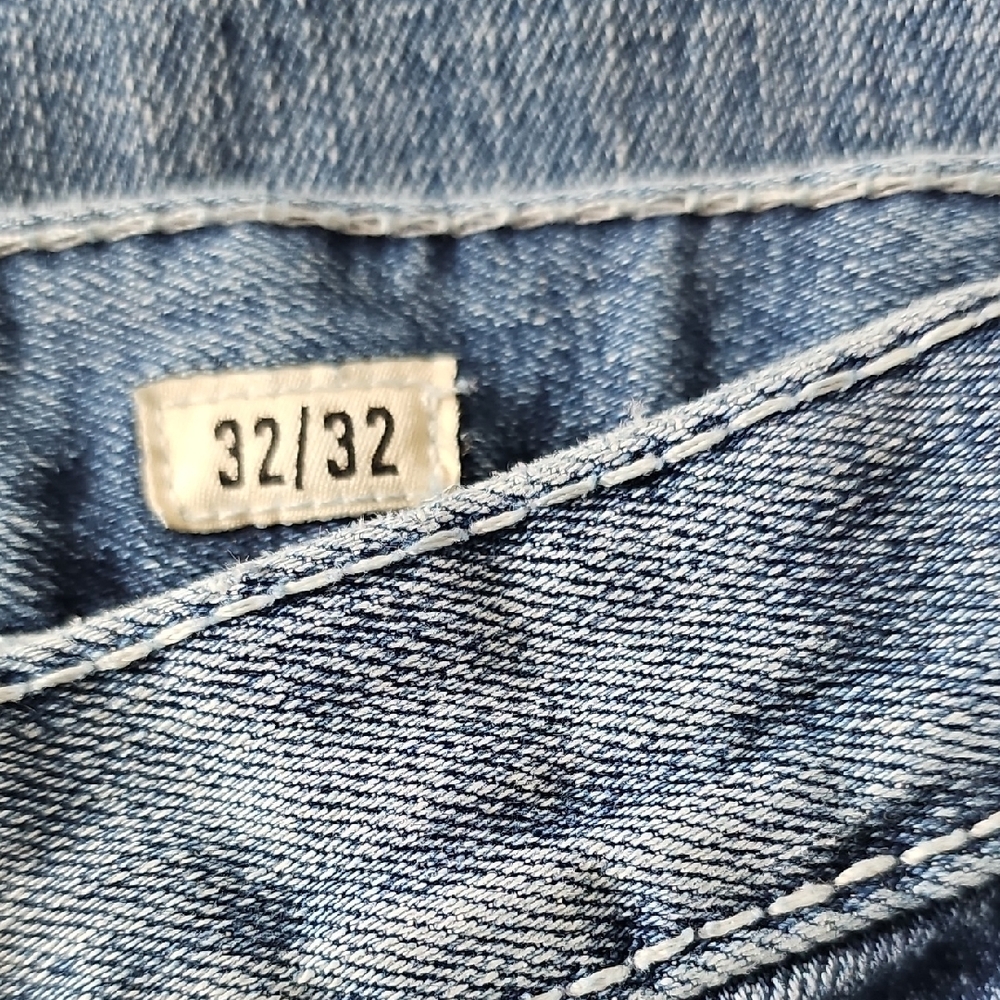 Ariat Blue Denim Jeans - Relaxed Boot Cut - Picture 5 of 8